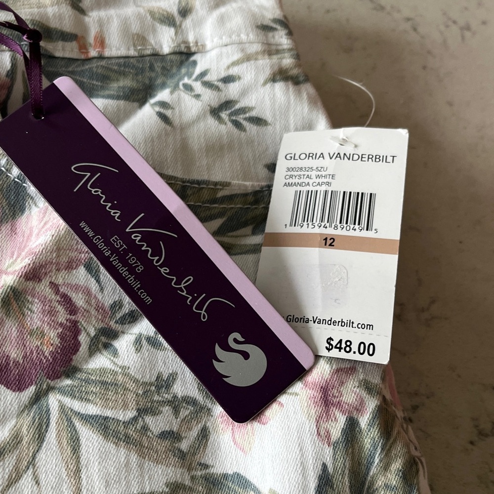 NWT Gloria Vanderbilt Amanda Capri size 12 - Picture 2 of 4